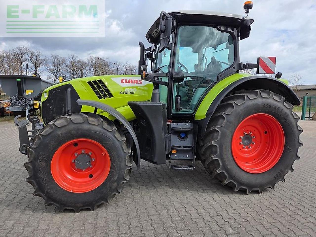 Traktor des Typs CLAAS arion 630 cis, Gebrauchtmaschine in NEUENDORF AM SPECK (Bild 1)