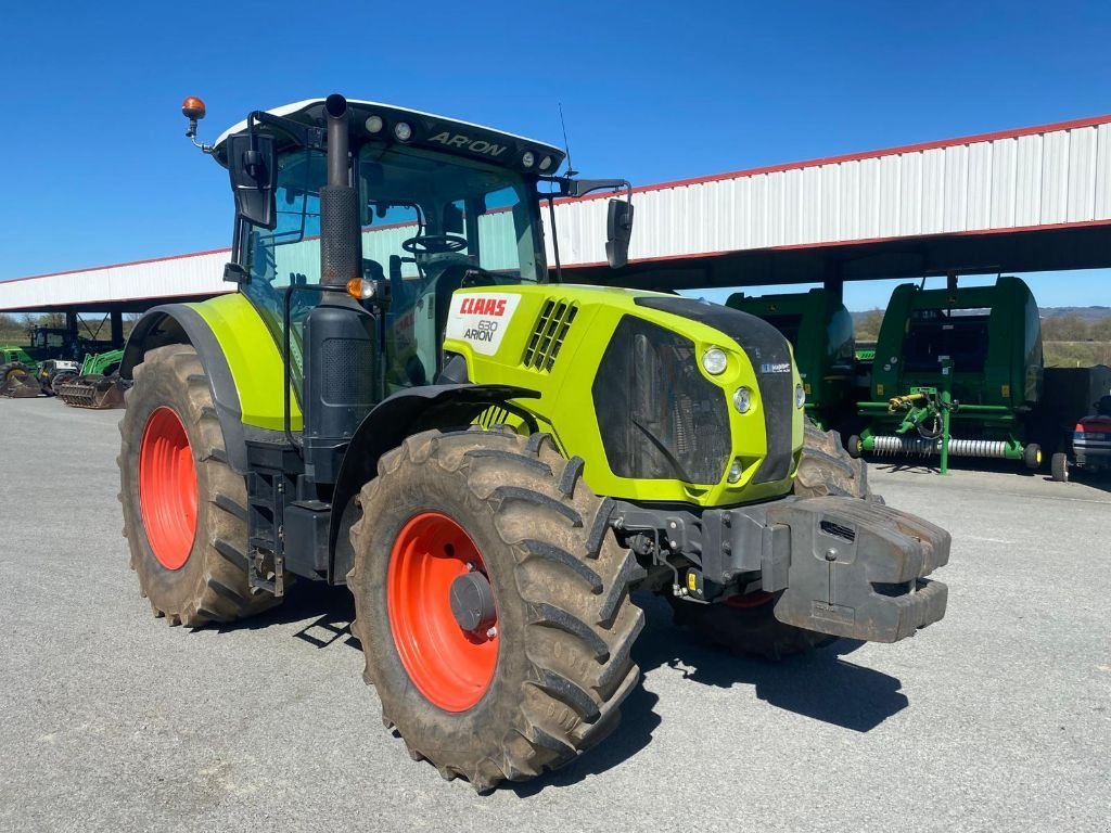Traktor of the type CLAAS ARION 630 CIS, Gebrauchtmaschine in GUERET (Picture 1)