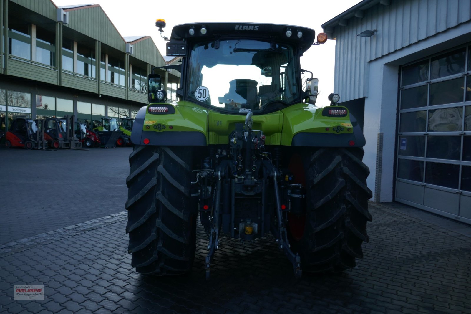 Traktor van het type CLAAS Arion 630 CMATIC CEBIS, Gebrauchtmaschine in Dorfen (Foto 5)