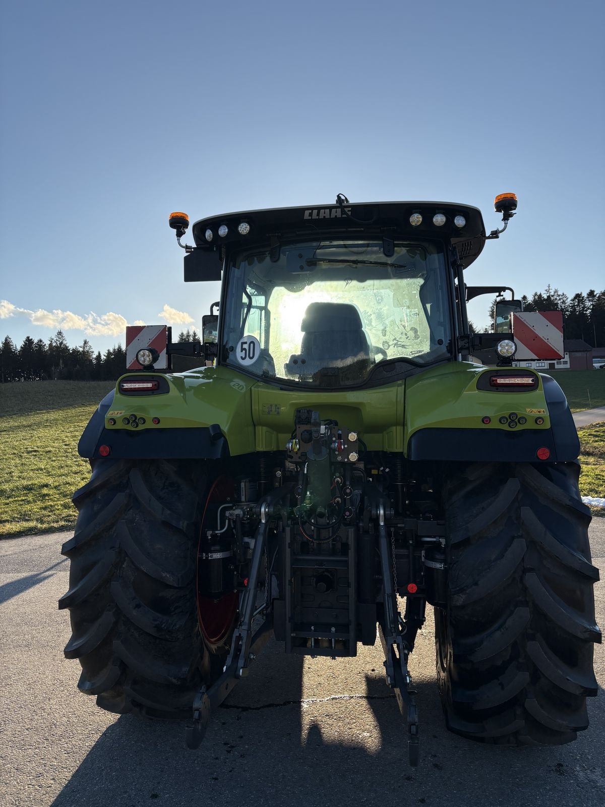 Traktor des Typs CLAAS Arion 630 CMATIC CEBIS, Neumaschine in Pischelsdorf am Engelbach (Bild 5)