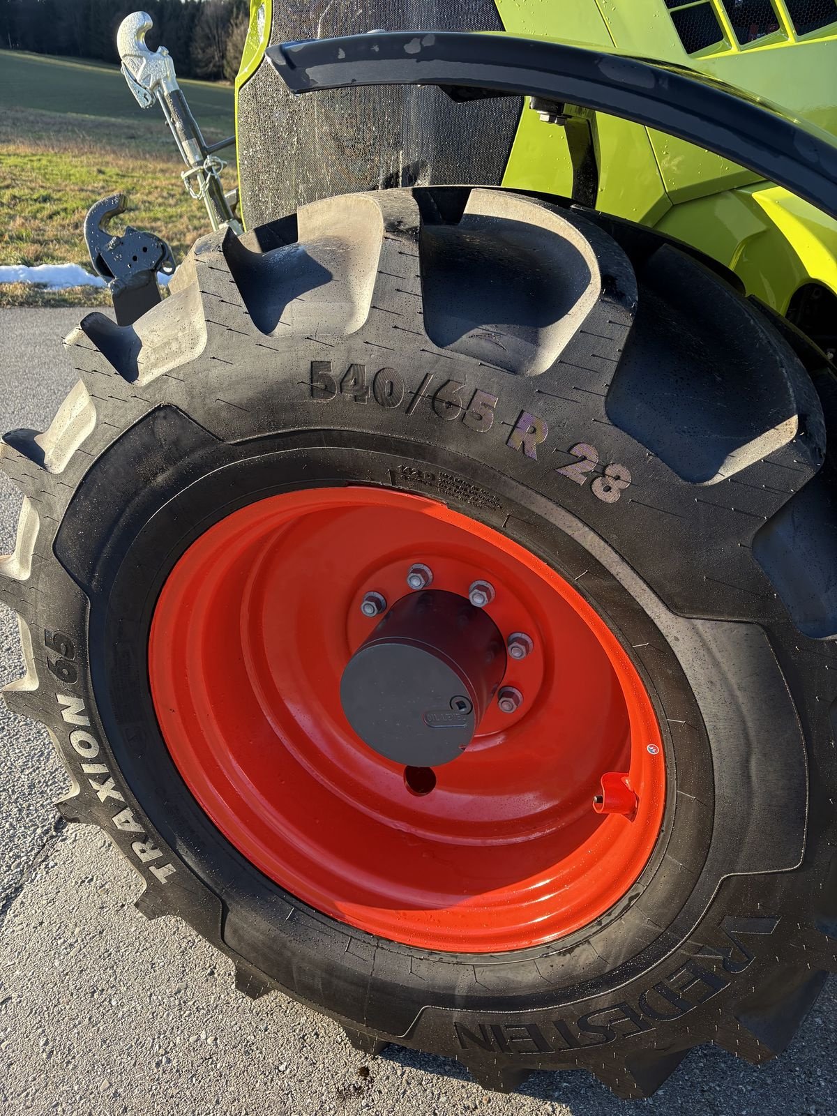 Traktor des Typs CLAAS Arion 630 CMATIC CEBIS, Neumaschine in Pischelsdorf am Engelbach (Bild 9)