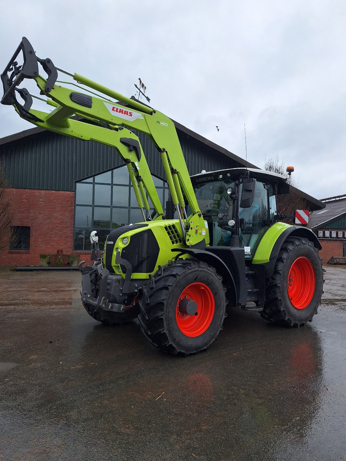 Traktor του τύπου CLAAS Arion 630 CMATIC CEBIS, Gebrauchtmaschine σε Südlohn (Φωτογραφία 2)