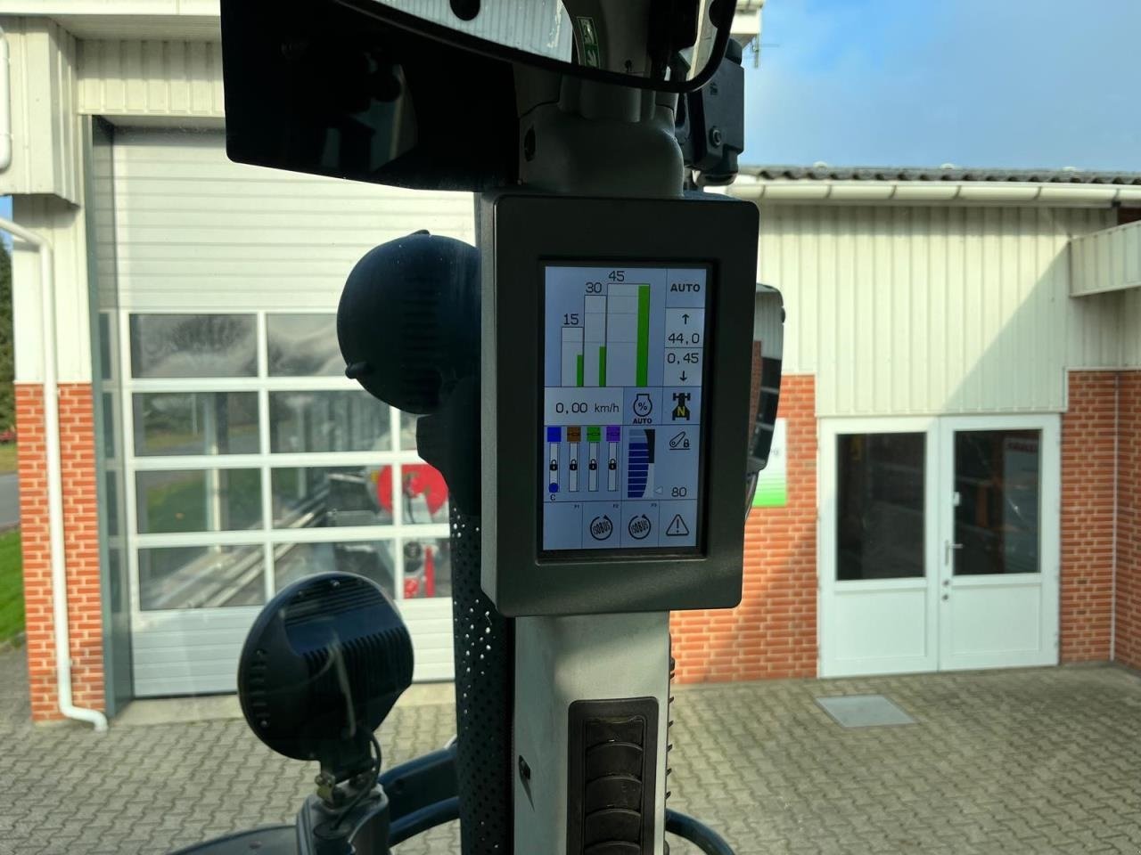 Traktor a típus CLAAS ARION 630 CMATIC CIS, Gebrauchtmaschine ekkor: Tim (Kép 14)