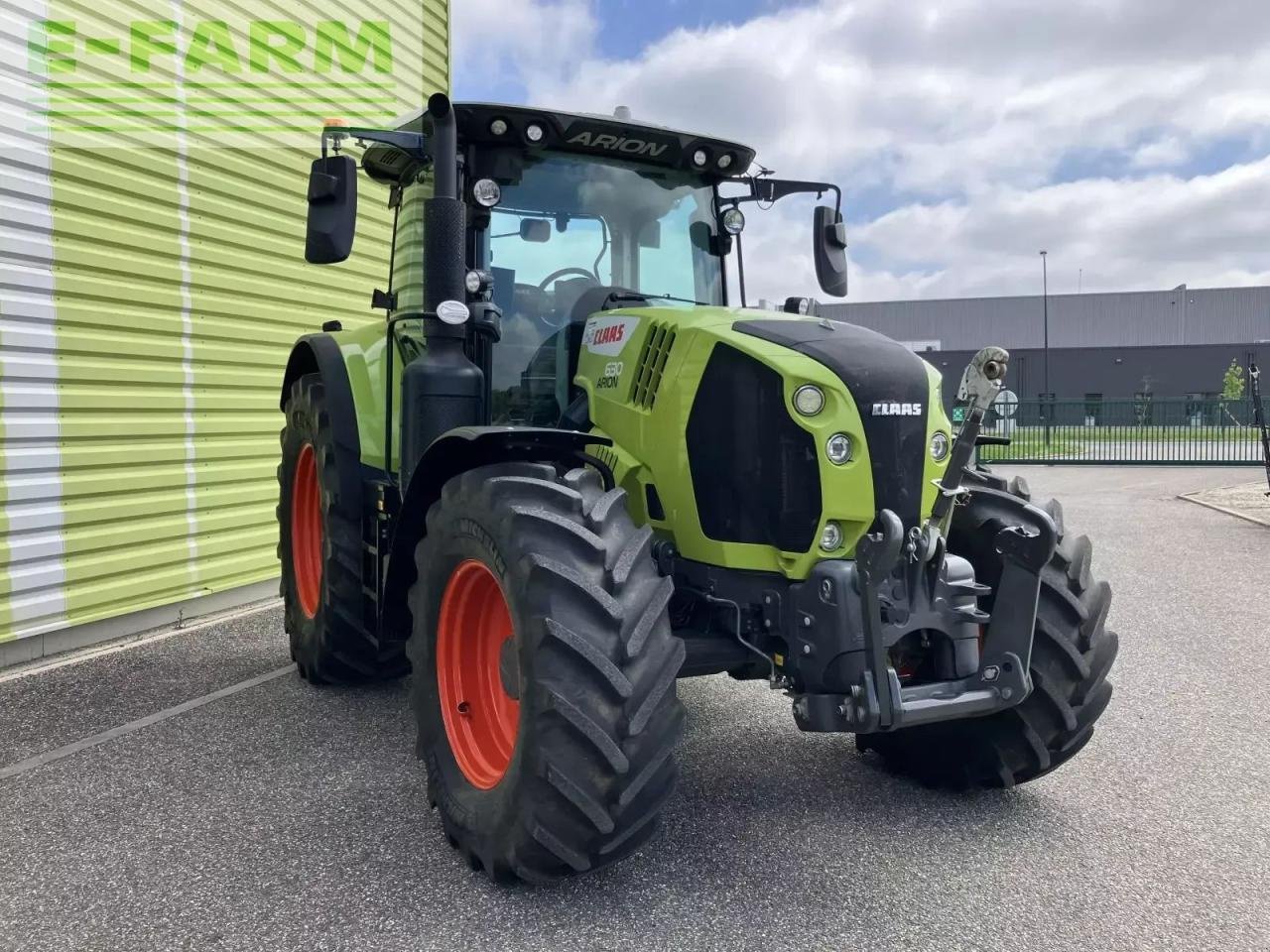Traktor типа CLAAS arion 630 cmatic + gps s10 rtk CMATIC, Gebrauchtmaschine в AILLAS (33 - GIRONDE) (Фотография 5)