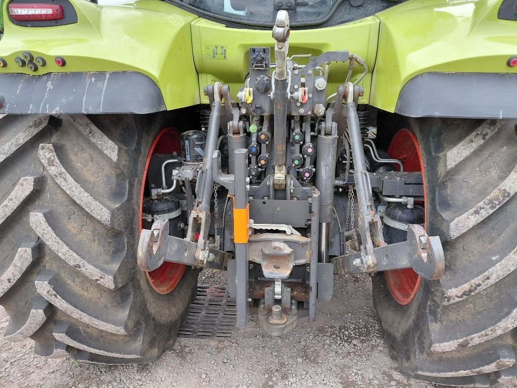 Traktor του τύπου CLAAS ARION 630 CMATIC, Gebrauchtmaschine σε BRAS SUR MEUSE (Φωτογραφία 4)