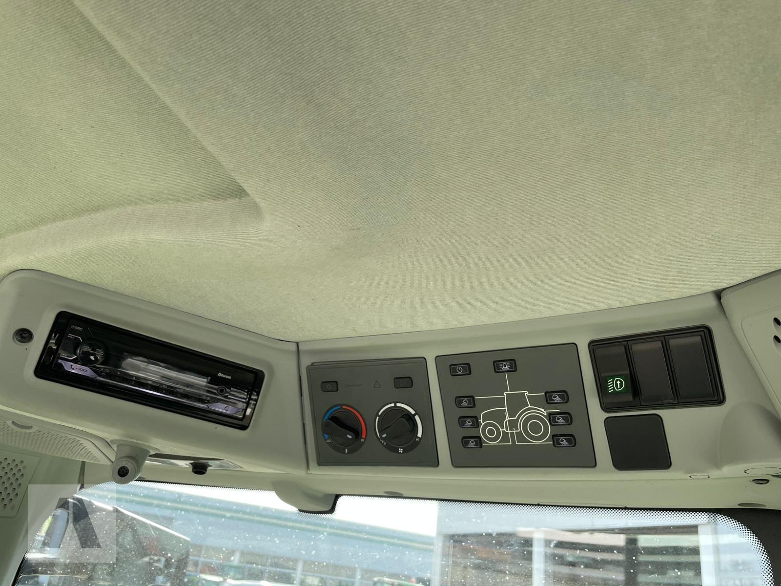 Traktor типа CLAAS Arion 630 CMATIC, Gebrauchtmaschine в Regensburg (Фотография 14)