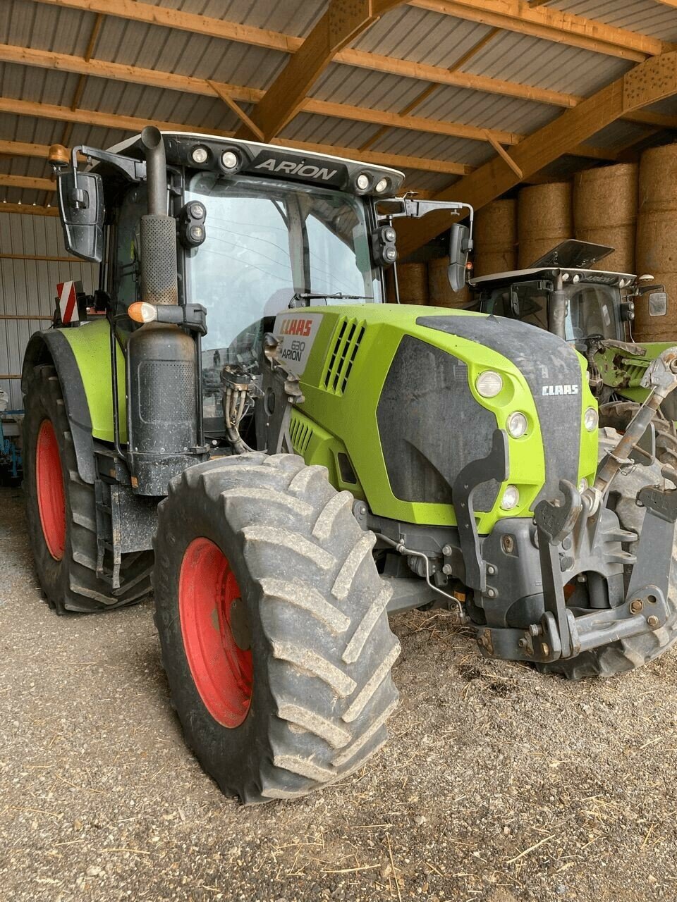 Traktor typu CLAAS ARION 630 CONCEPT, Gebrauchtmaschine v ST CLEMENT DE LA PLACE (Obrázek 2)