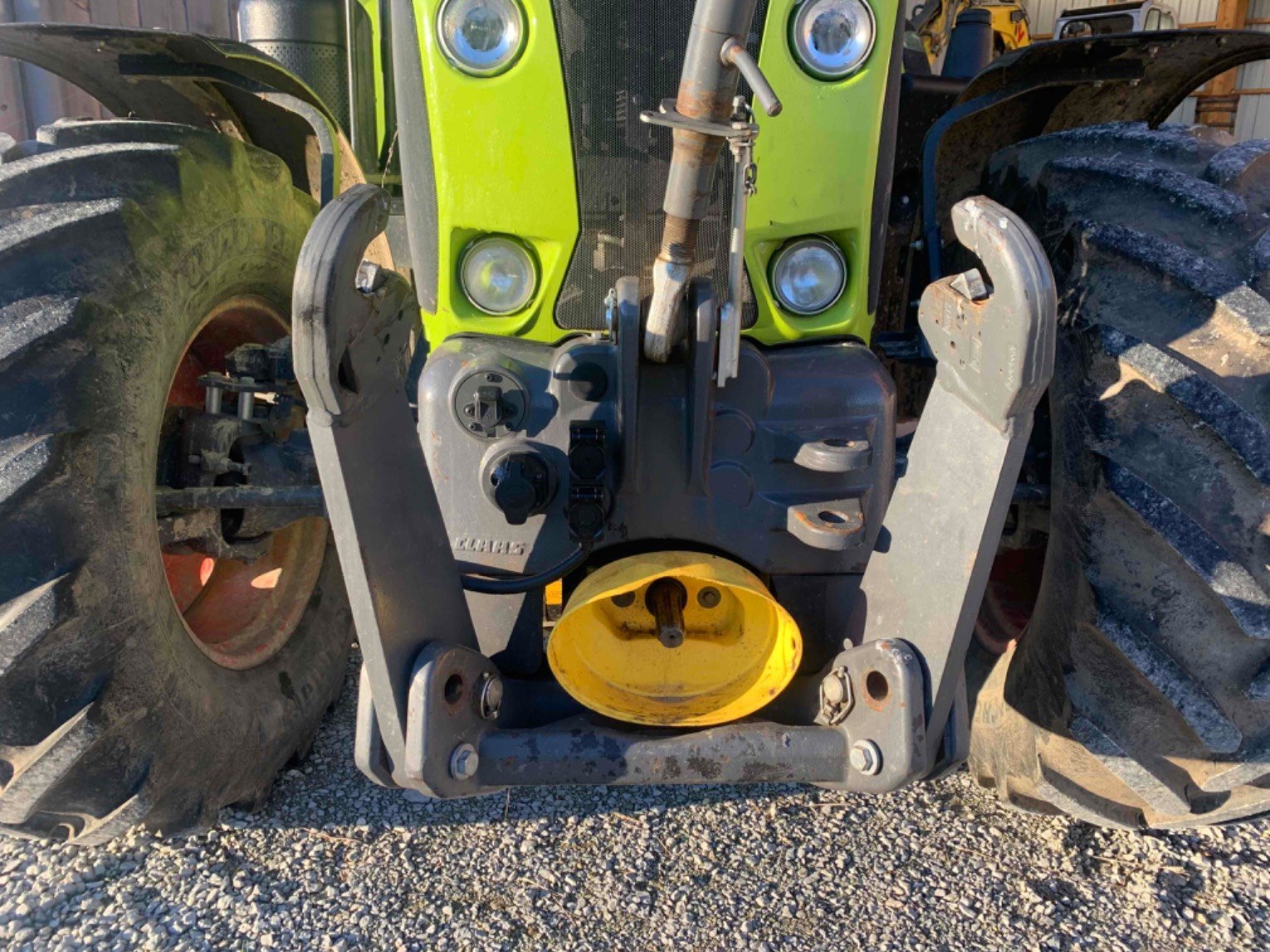 Traktor του τύπου CLAAS ARION 630 HEXASHIFT -, Gebrauchtmaschine σε ORLEIX (Φωτογραφία 8)