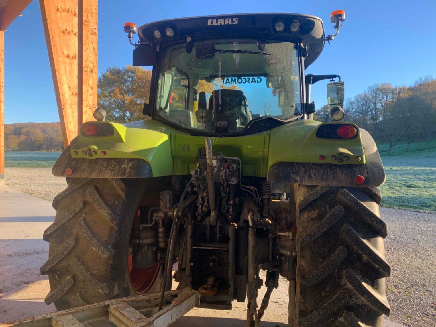 Traktor του τύπου CLAAS ARION 630 HEXASHIFT -, Gebrauchtmaschine σε ORLEIX (Φωτογραφία 7)