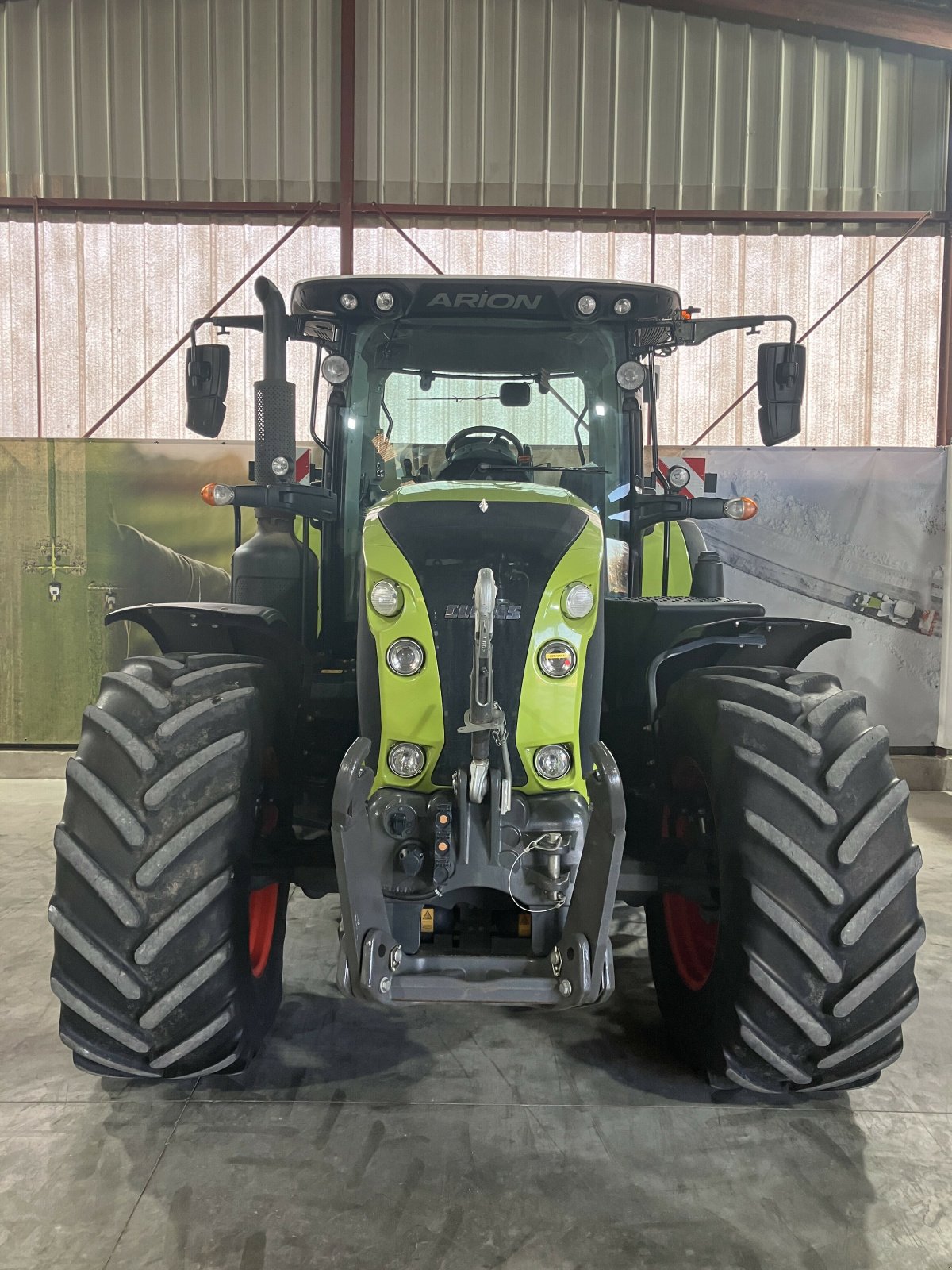 Traktor του τύπου CLAAS ARION 630 ST5 6PS CONCEPT, Gebrauchtmaschine σε VAROIS & CHAIGNOT (Φωτογραφία 3)
