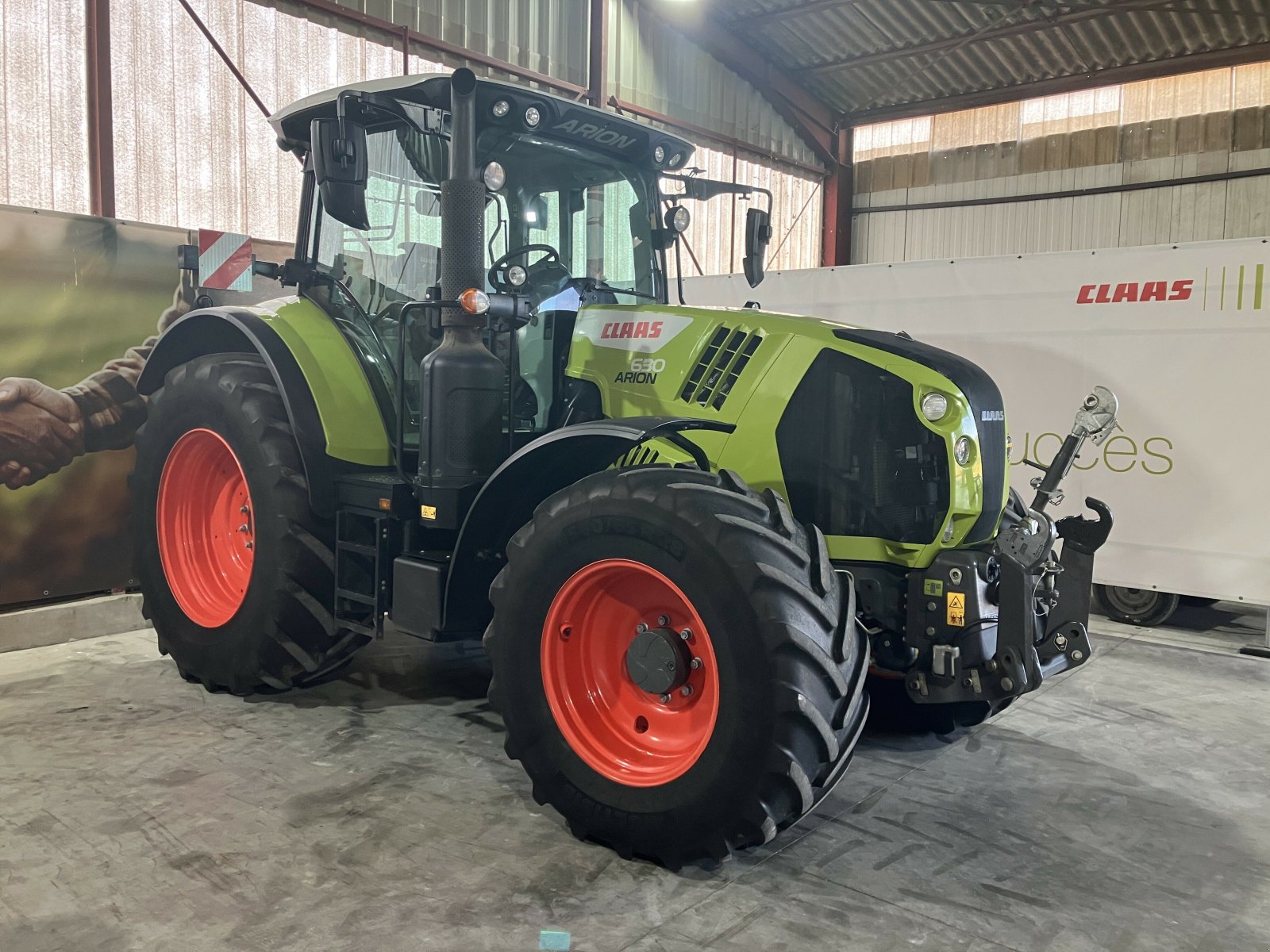 Traktor του τύπου CLAAS ARION 630 ST5 6PS CONCEPT, Gebrauchtmaschine σε VAROIS & CHAIGNOT (Φωτογραφία 4)