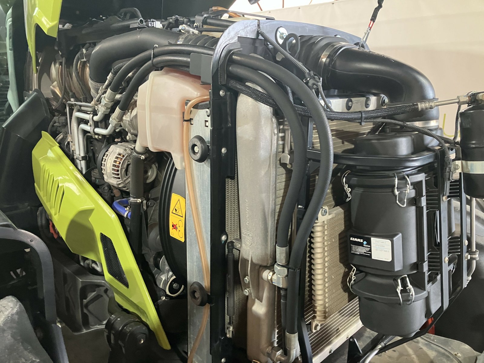 Traktor του τύπου CLAAS ARION 630 ST5 6PS CONCEPT, Gebrauchtmaschine σε VAROIS & CHAIGNOT (Φωτογραφία 7)