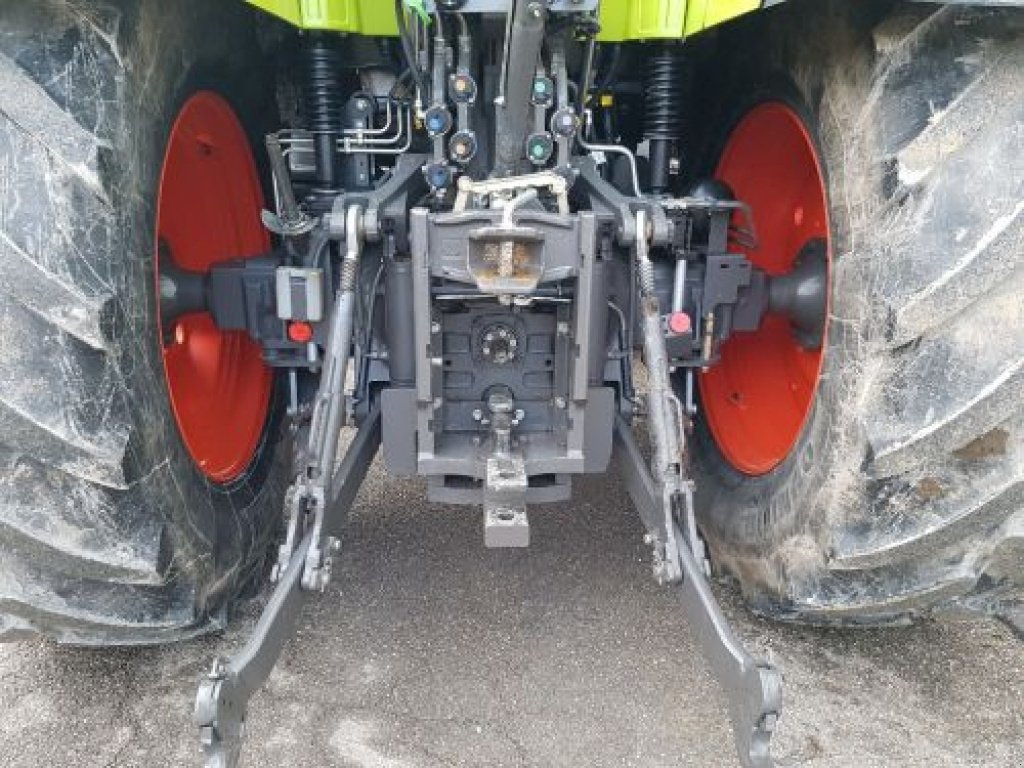 Traktor del tipo CLAAS ARION 630 T4, Gebrauchtmaschine en DUN SUR MEUSE (Imagen 6)