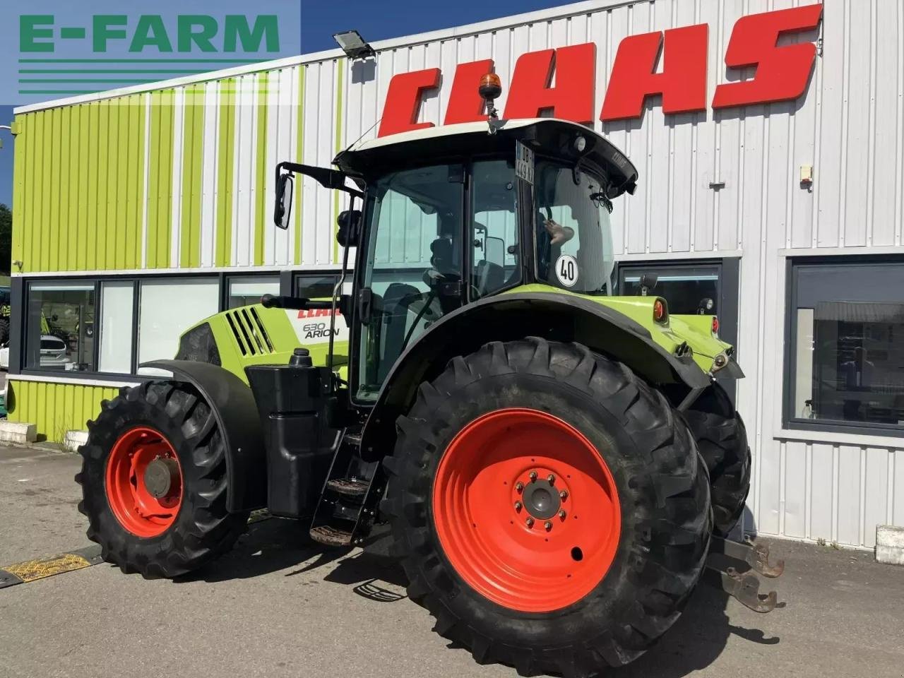 Traktor типа CLAAS arion 630 t4i cis CIS, Gebrauchtmaschine в BLENDECQUES (Фотография 4)