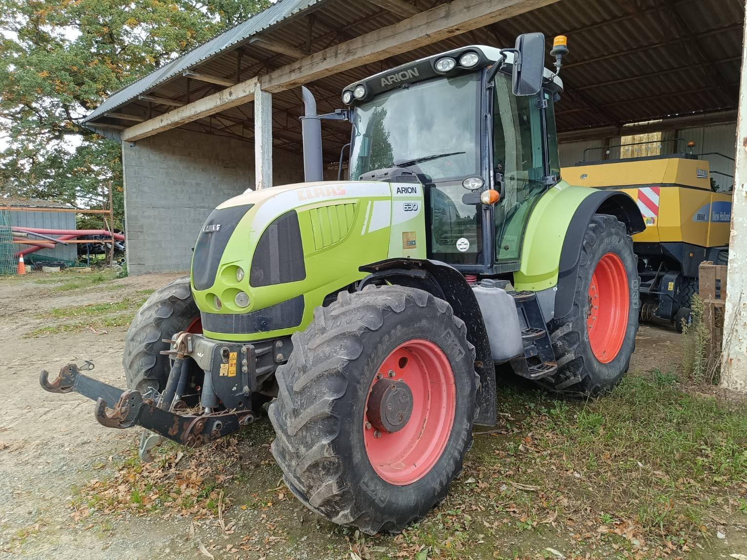 Traktor от тип CLAAS ARION 630, Gebrauchtmaschine в Le Horps (Снимка 1)