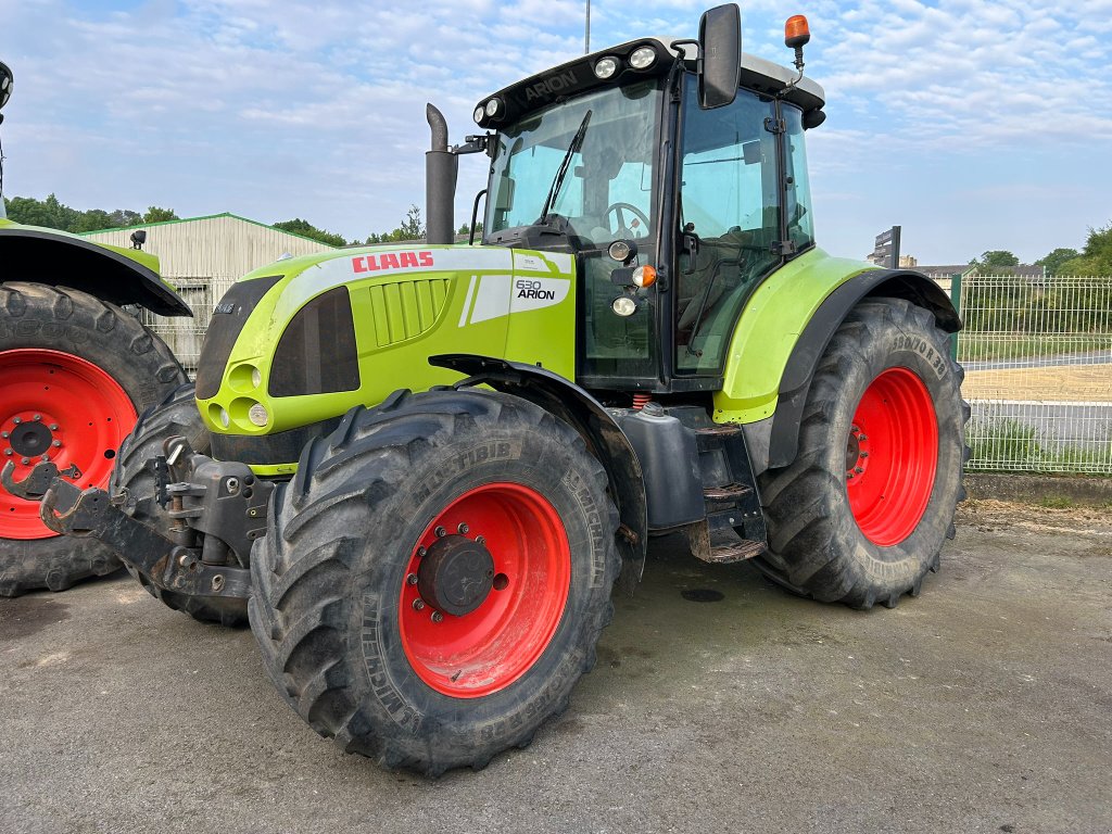 Traktor tipa CLAAS ARION 630, Gebrauchtmaschine u JOSSELIN (Slika 1)