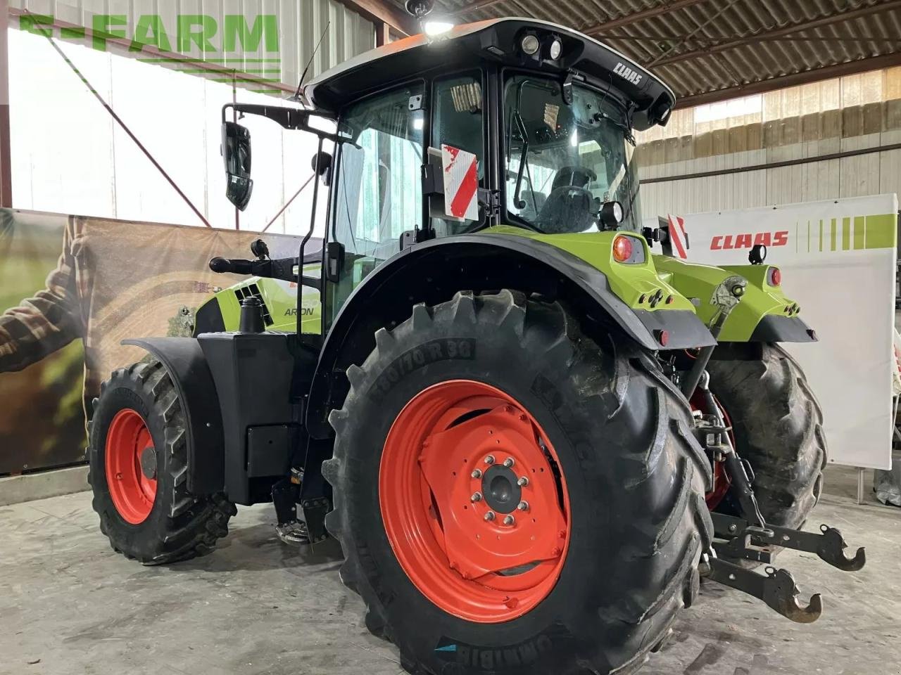 Traktor typu CLAAS arion 630, Gebrauchtmaschine w VAROIS-ET-CHAIGNOT (Zdjęcie 4)
