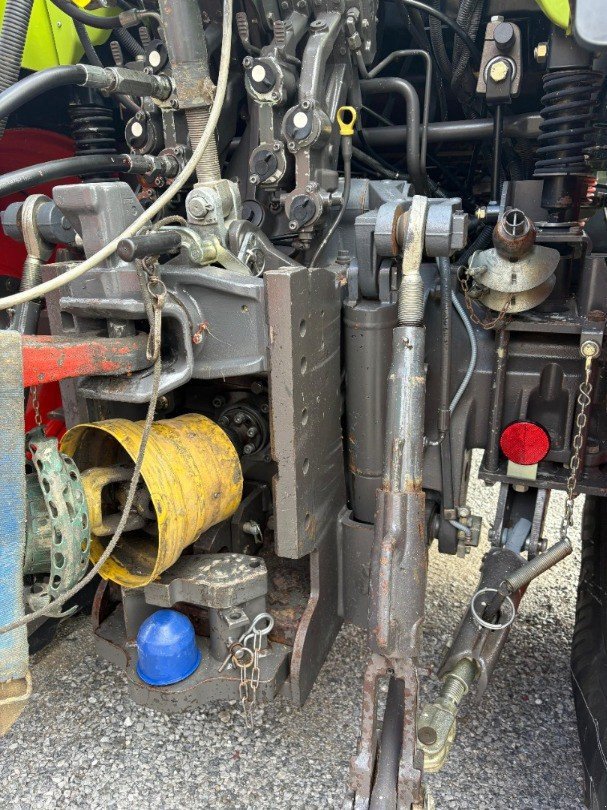 Traktor typu CLAAS Arion 630, Gebrauchtmaschine w Schaffhausen (Zdjęcie 5)