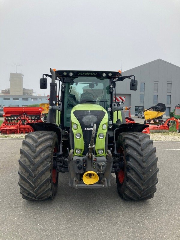 Traktor Türe ait CLAAS ARION 630, Gebrauchtmaschine içinde Chavornay (resim 2)