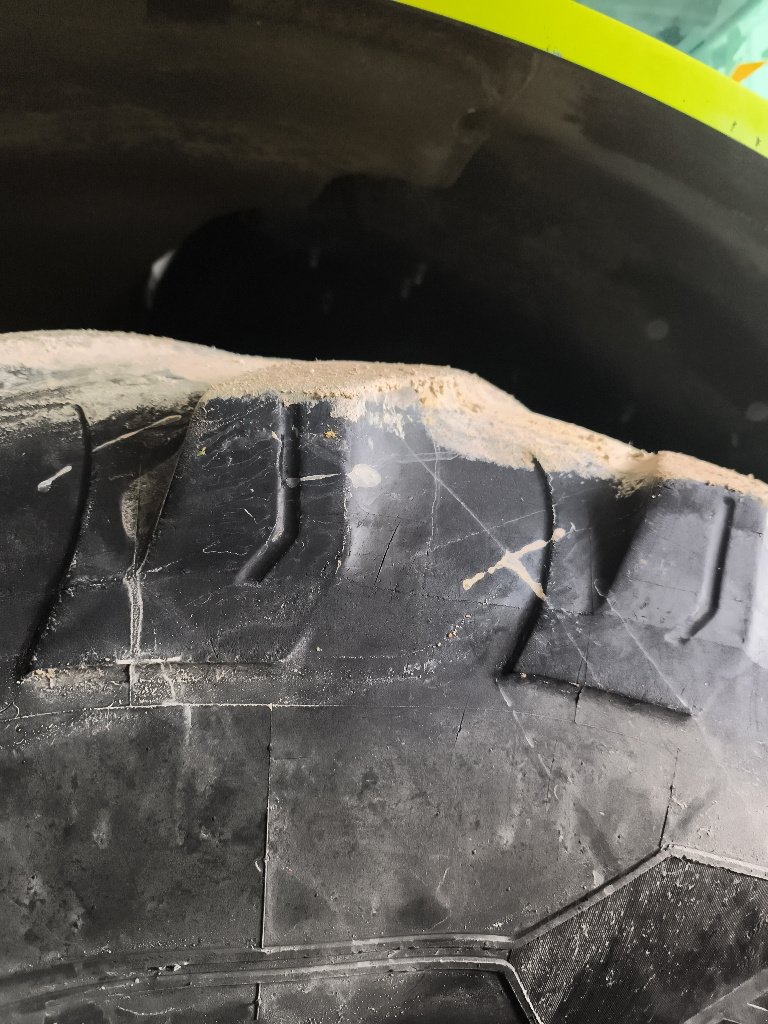 Traktor tipa CLAAS ARION 630, Gebrauchtmaschine u LABASTIDE MURAT (Slika 7)