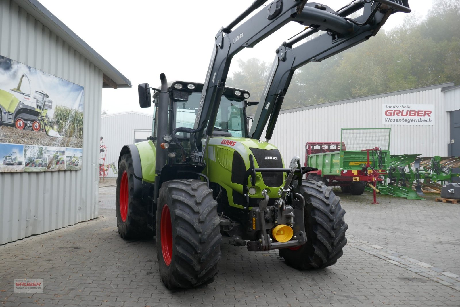 Traktor typu CLAAS Arion 640 CEBIS, Gebrauchtmaschine v Dorfen (Obrázek 4)