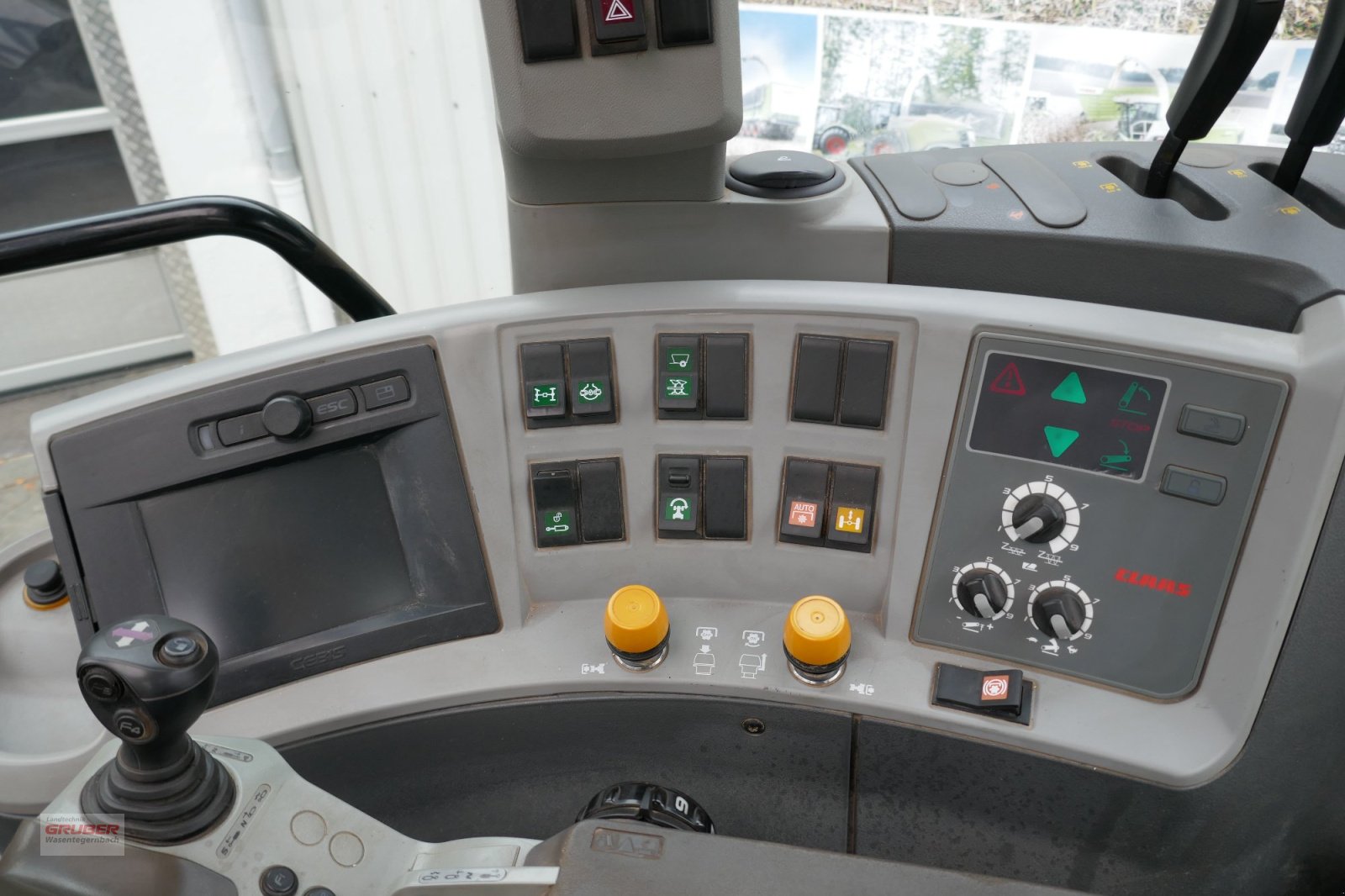 Traktor typu CLAAS Arion 640 CEBIS, Gebrauchtmaschine v Dorfen (Obrázek 13)