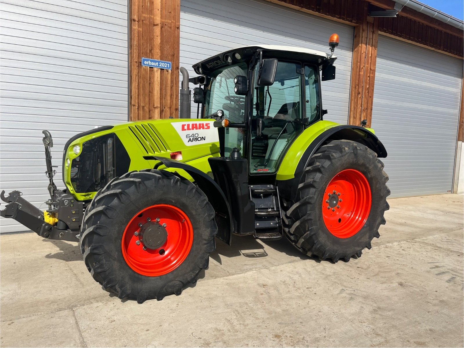 Traktor van het type CLAAS Arion 640 CEBIS, Gebrauchtmaschine in Jettingen (Foto 8)