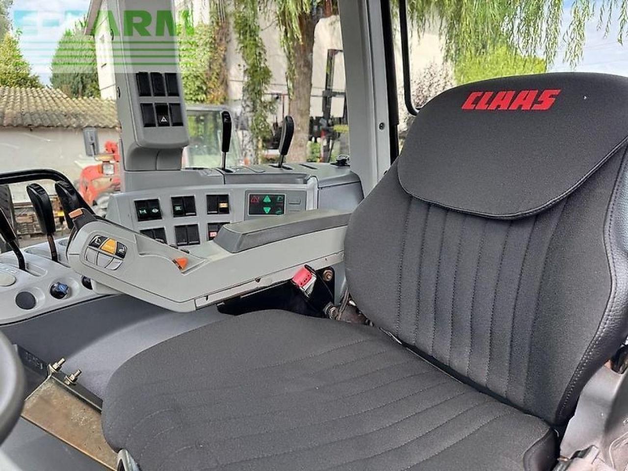 Traktor του τύπου CLAAS arion 640 cis + quicke q65 CIS, Gebrauchtmaschine σε DAMAS?AWEK (Φωτογραφία 12)