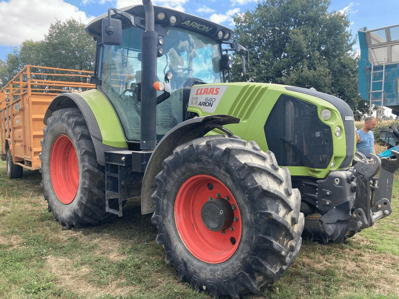 Traktor typu CLAAS ARION 640 CIS T4I, Gebrauchtmaschine v ST CLEMENT DE LA PLACE (Obrázok 1)