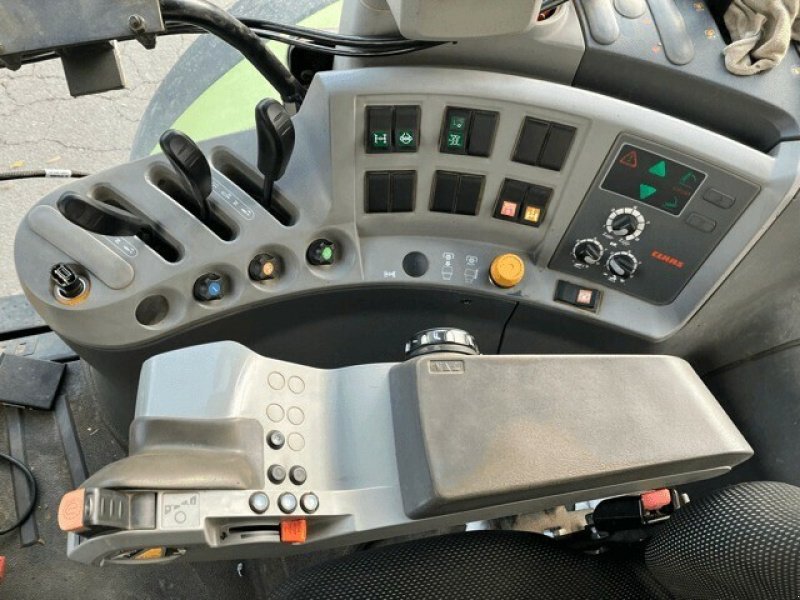 Traktor a típus CLAAS ARION 640 CIS, Gebrauchtmaschine ekkor: Charnay-lès-macon (Kép 5)