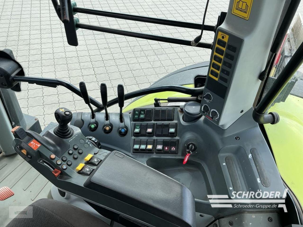Traktor Türe ait CLAAS ARION 640 HEXASHIFT, Gebrauchtmaschine içinde Hemmoor (resim 14)