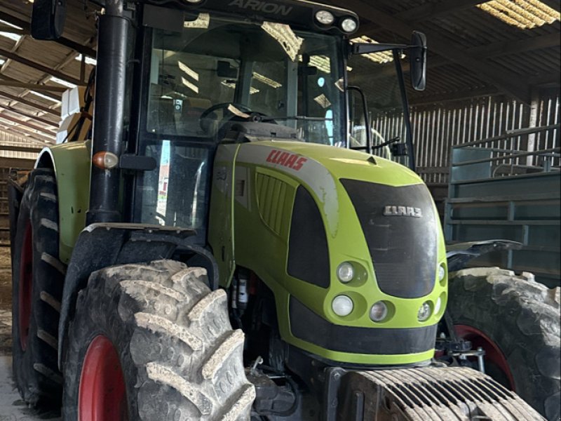 Traktor vrste CLAAS ARION 640, Gebrauchtmaschine v Brabant-le-Roi (Slika 1)