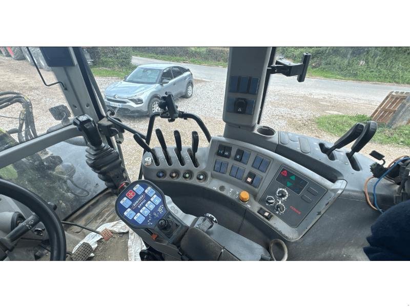 Traktor van het type CLAAS ARION 640, Gebrauchtmaschine in Wargnies Le Grand (Foto 9)