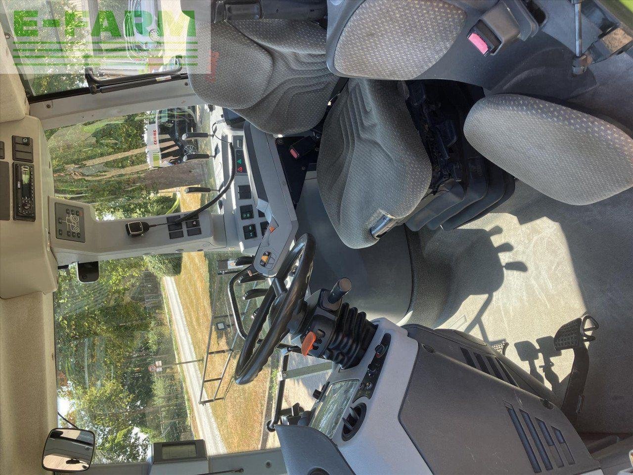 Traktor of the type CLAAS ARION 640, Gebrauchtmaschine in SLEAFORD (Picture 10)