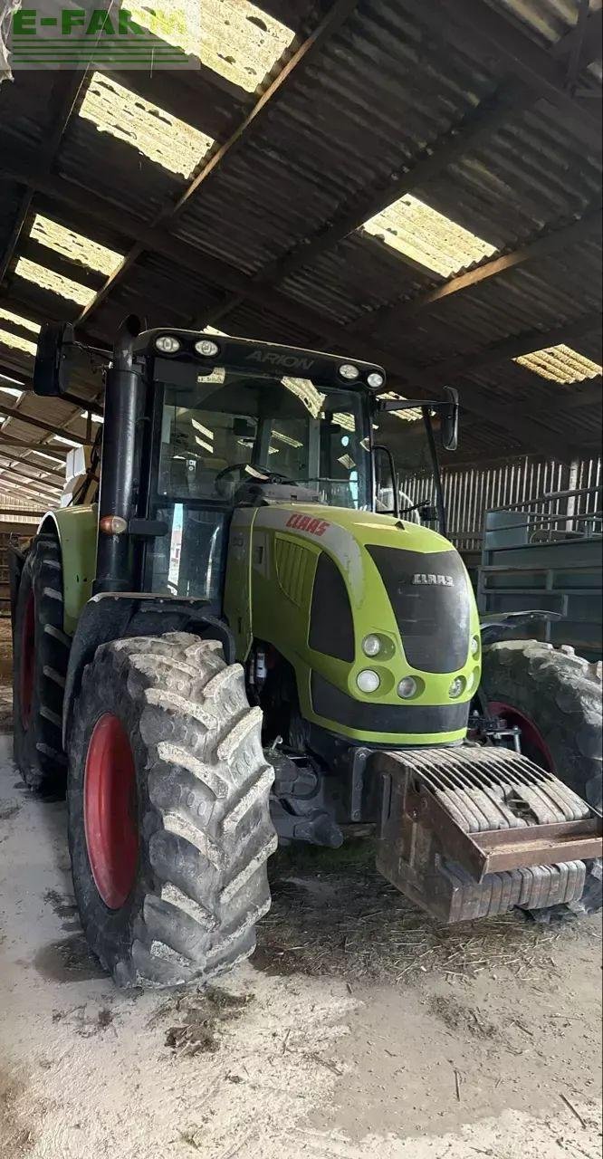 Traktor van het type CLAAS arion 640, Gebrauchtmaschine in CHAUVONCOURT (Foto 1)
