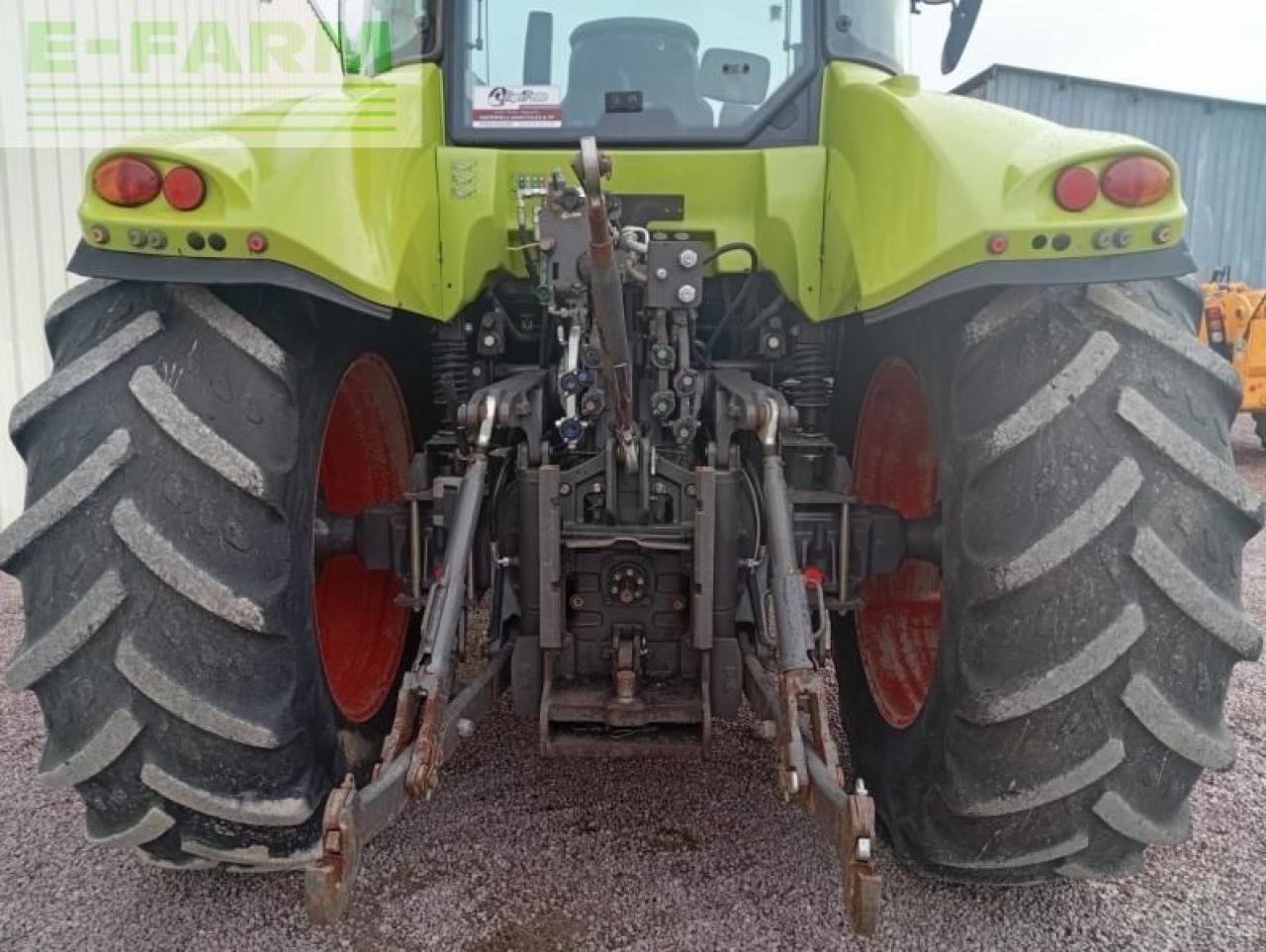 Traktor типа CLAAS arion 640, Gebrauchtmaschine в CHICHÉ (79 - DEUX-SEVRES) (Фотография 4)