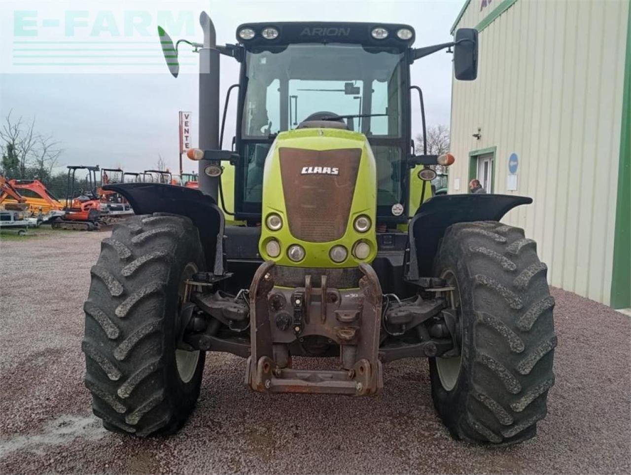 Traktor типа CLAAS arion 640, Gebrauchtmaschine в CHICHÉ (79 - DEUX-SEVRES) (Фотография 9)