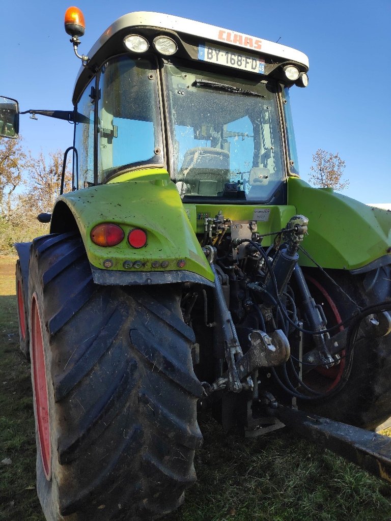 Traktor vrste CLAAS ARION 640, Gebrauchtmaschine v MORLHON LE HAUT (Slika 5)