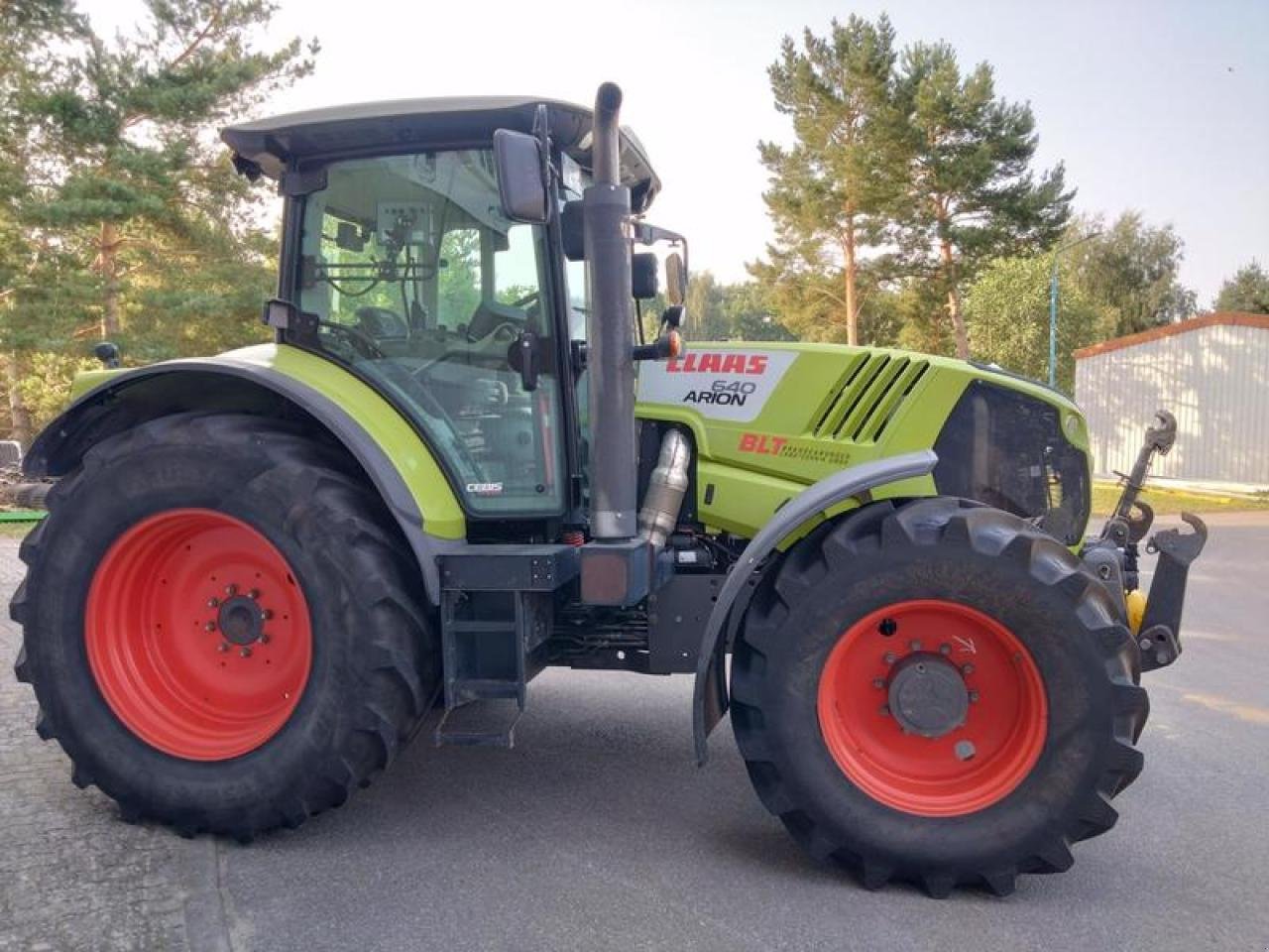 Traktor типа CLAAS ARION 640, Gebrauchtmaschine в Vehlow (Фотография 3)