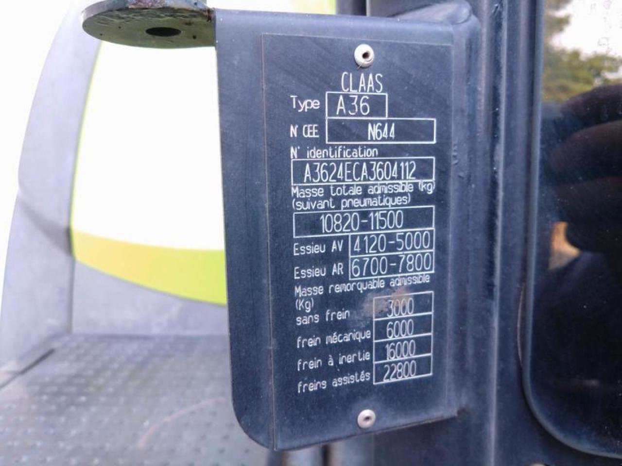 Traktor типа CLAAS ARION 640, Gebrauchtmaschine в Vehlow (Фотография 8)