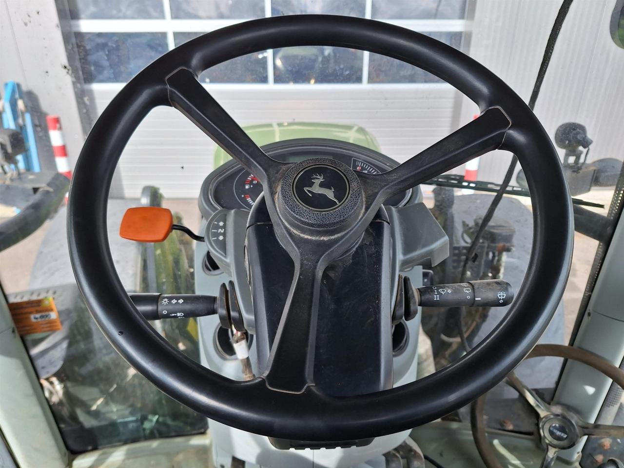 Traktor typu CLAAS Arion 640, Gebrauchtmaschine w Zweibrücken (Zdjęcie 11)