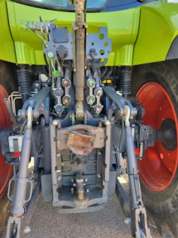 Traktor des Typs CLAAS ARION 640CIS, Gebrauchtmaschine in Belleville sur Meuse (Bild 6)