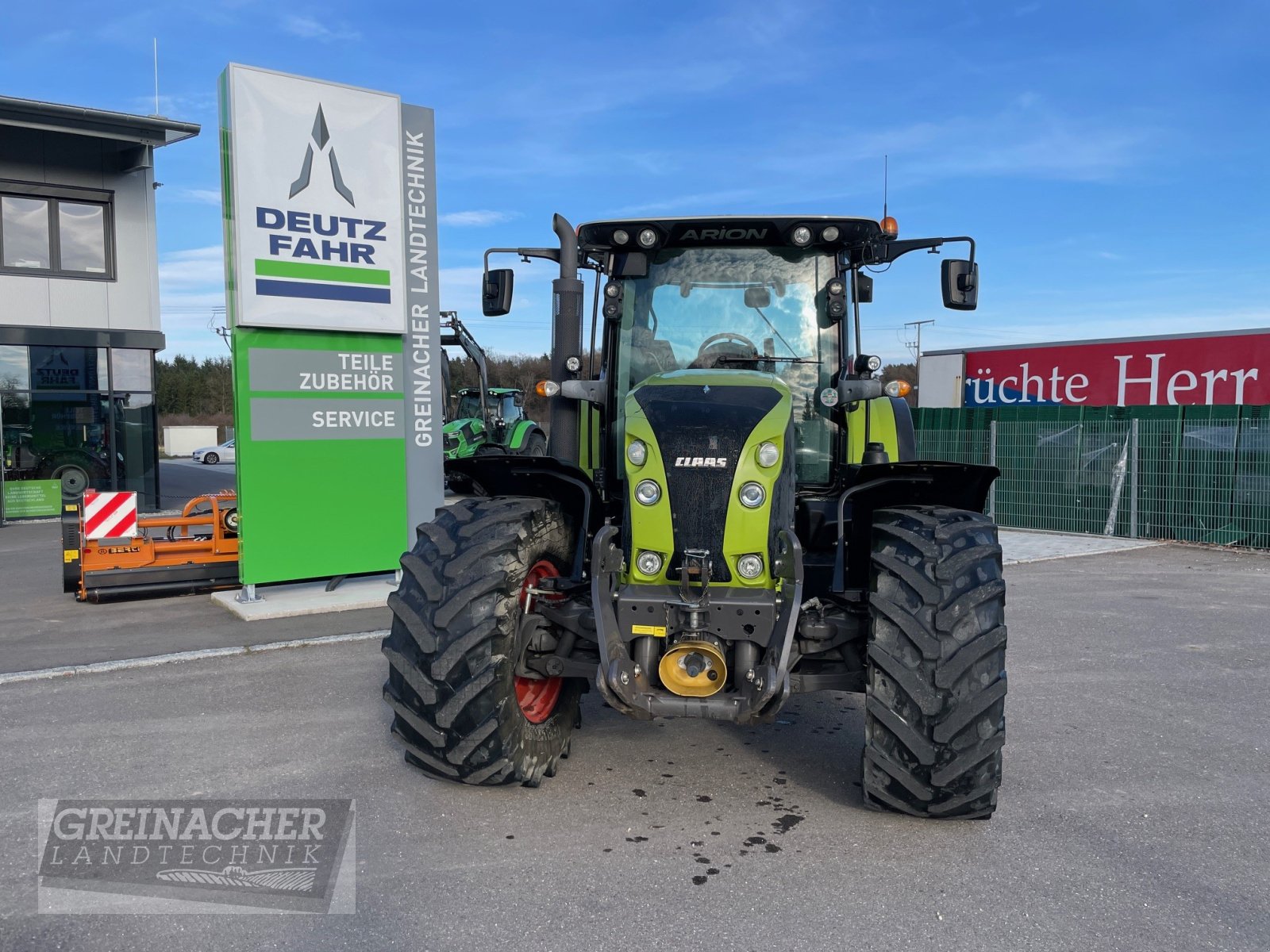 Traktor des Typs CLAAS Arion 650 C-MATIC CEBIS, Gebrauchtmaschine in Pfullendorf (Bild 2)