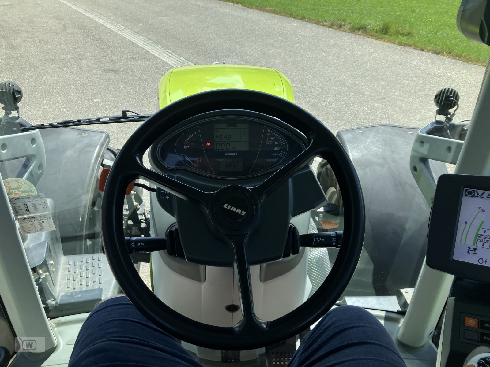 Traktor of the type CLAAS Arion 650 C-MATIC CEBIS, Gebrauchtmaschine in Zell an der Pram (Picture 27)