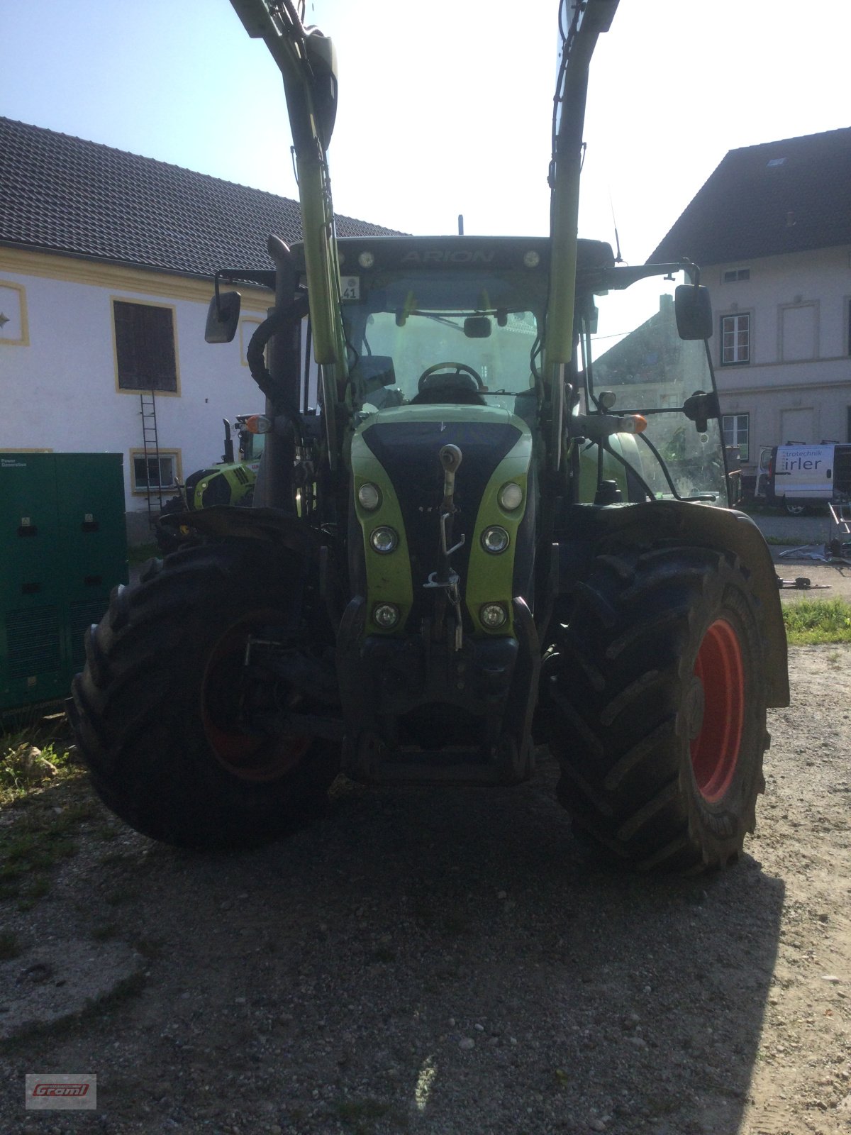 Traktor типа CLAAS Arion 650 C-MATIC CEBIS, Gebrauchtmaschine в Kößlarn (Фотография 4)