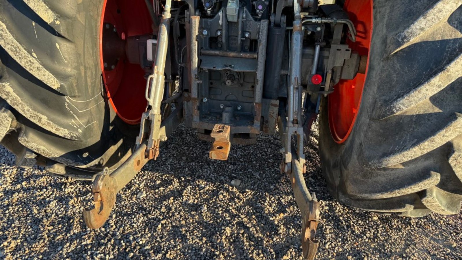 Traktor van het type CLAAS ARION 650 C Matic Med frontpto, Gebrauchtmaschine in Hadsten (Foto 9)