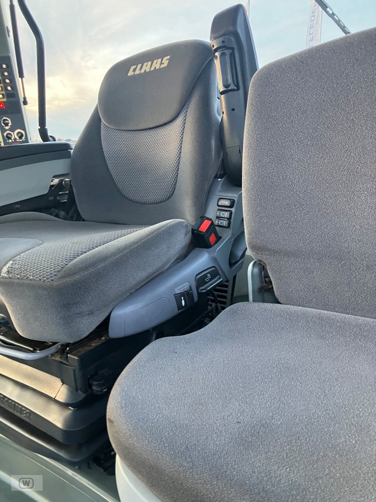 Traktor του τύπου CLAAS Arion 650 C-MATIC, Gebrauchtmaschine σε Zell an der Pram (Φωτογραφία 22)