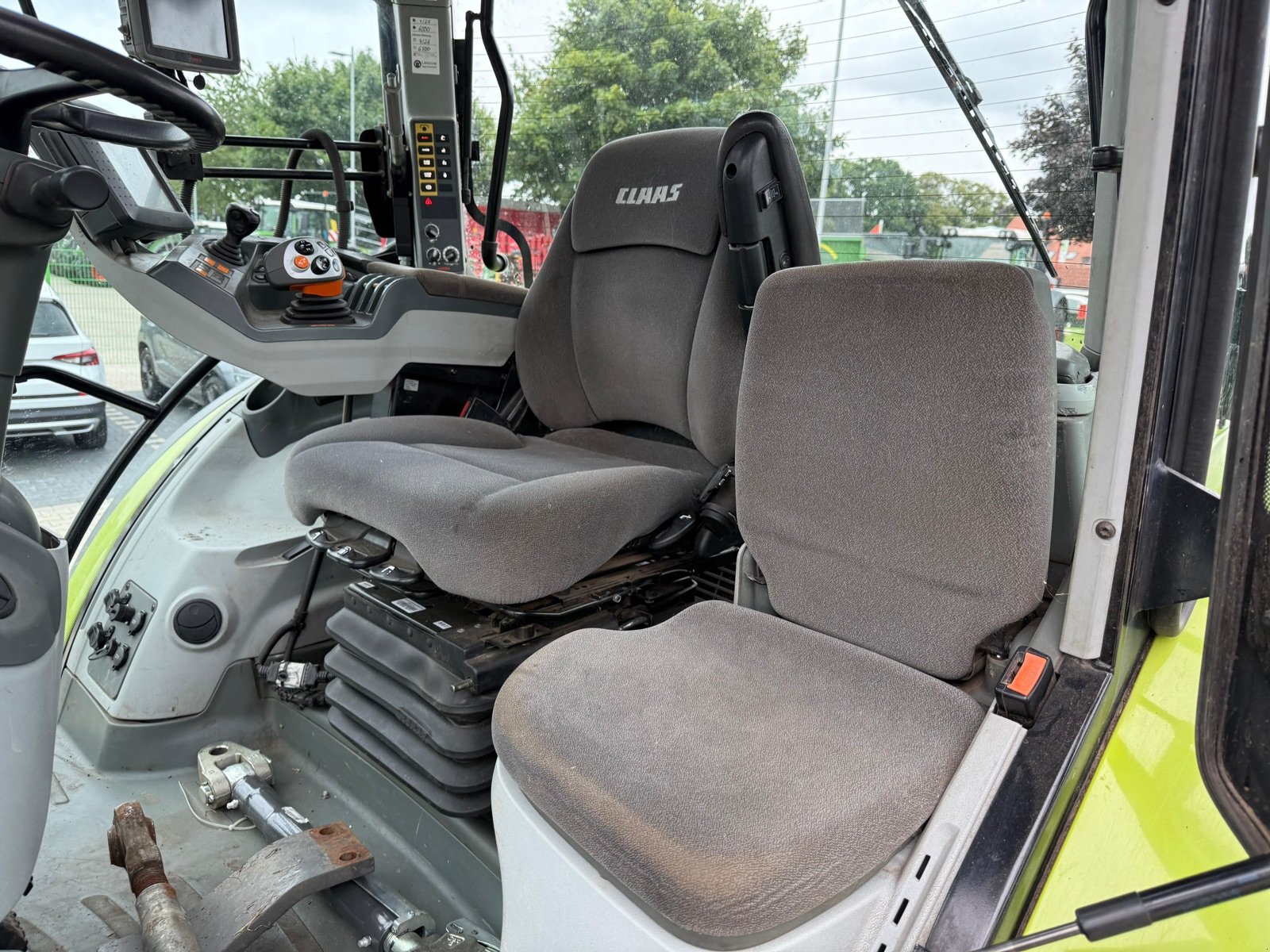 Traktor del tipo CLAAS Arion 650 C-Matic, Gebrauchtmaschine In Bad Oldesloe (Immagine 7)