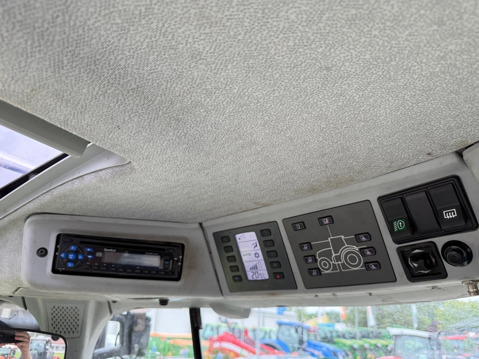 Traktor del tipo CLAAS Arion 650 C-Matic, Gebrauchtmaschine In Bad Oldesloe (Immagine 8)