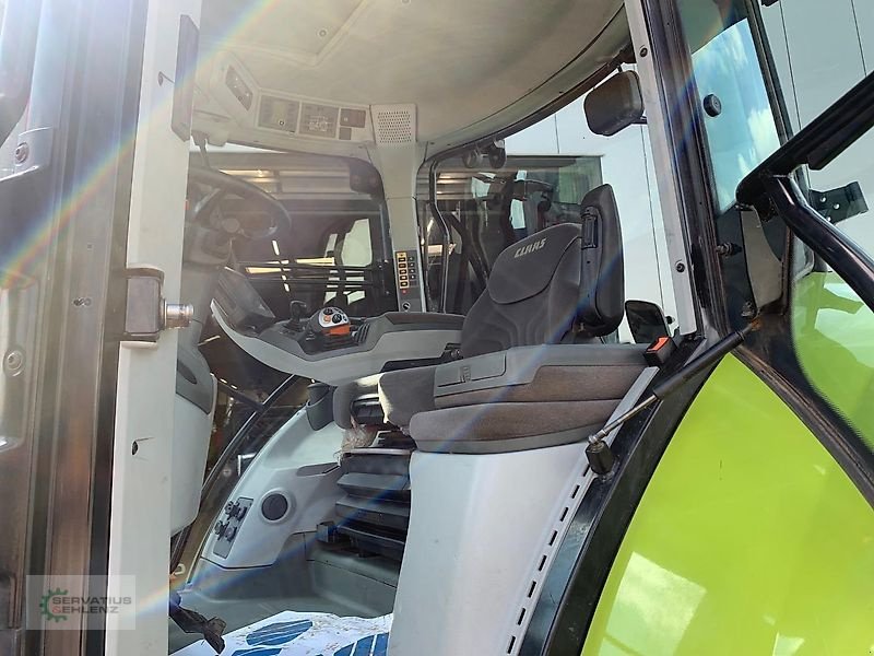 Traktor типа CLAAS Arion 650 CEBIS HEXA mit Fronthydraulik + Zapfwelle, Gebrauchtmaschine в Rittersdorf (Фотография 10)
